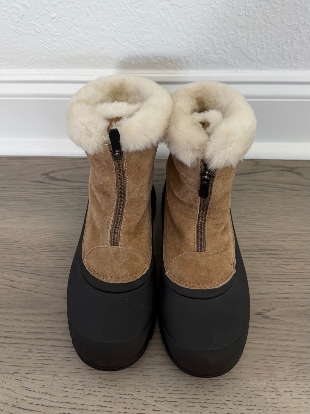 NEW Sorel Snow Angel Waterproof Suede Upper Thinsulate Zip Boots Size 8 $160 - Picture 5 of 11